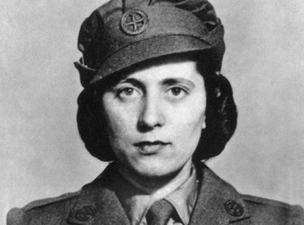 10 Gorgeous Female Spies who fought against the Nazis